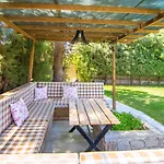 Villa Stonehouse-1 *