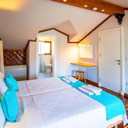 Villa Stonehouse-1 *