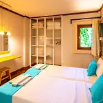 Vila Stonehouse-1 *