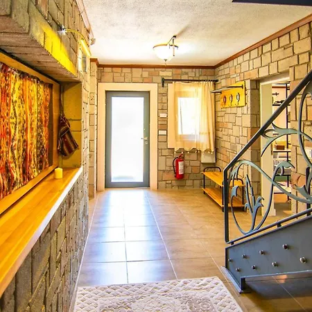 Vila Stonehouse-1