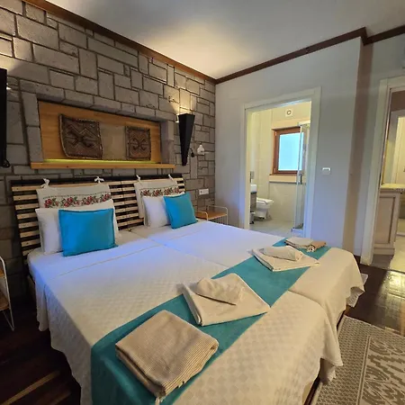Vila Stonehouse-1 *