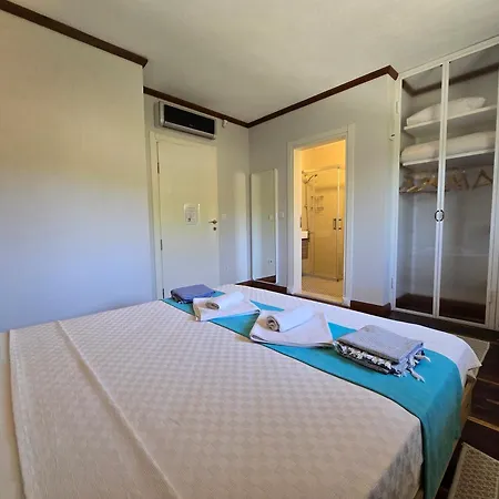 Vila Stonehouse-1 *
