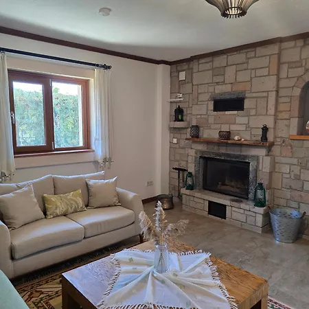 Stonehouse-1 * داليان