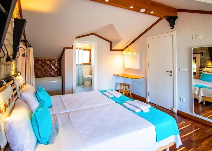 Вилла Stonehouse-1 *