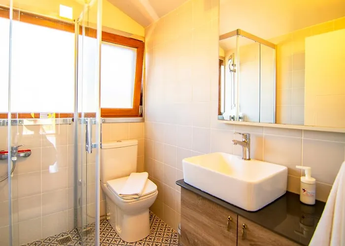 Stonehouse-1 Вилла *