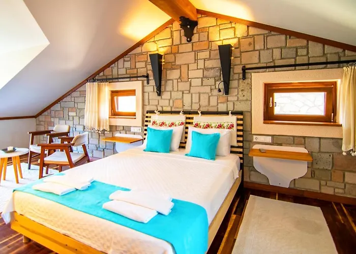 Вилла Stonehouse-1 *